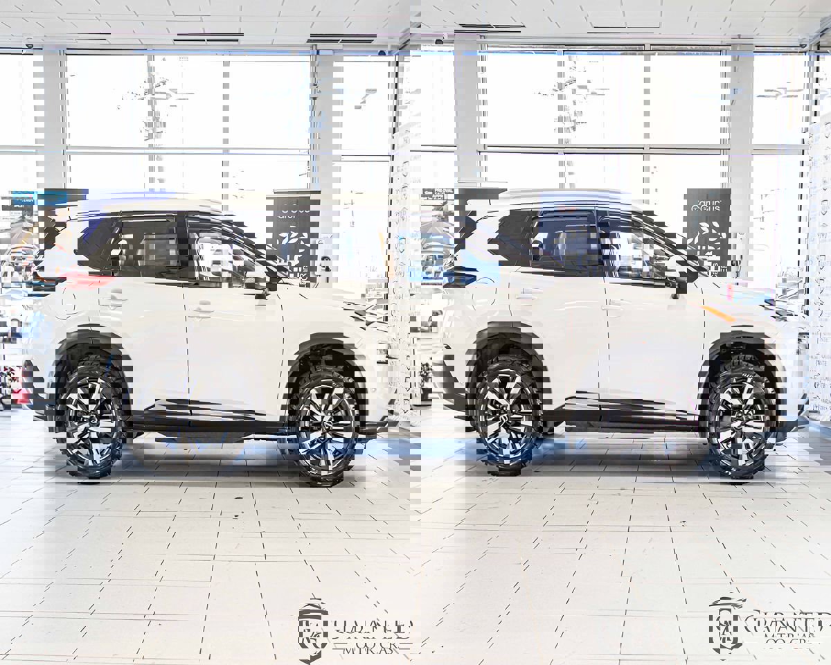 Used 2022 Nissan Rogue Platinum w/ Head-Up Display Package image 9