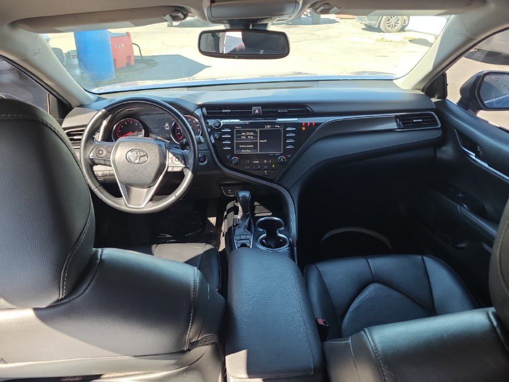 Used 2019 Toyota Camry XSE FWD image 30