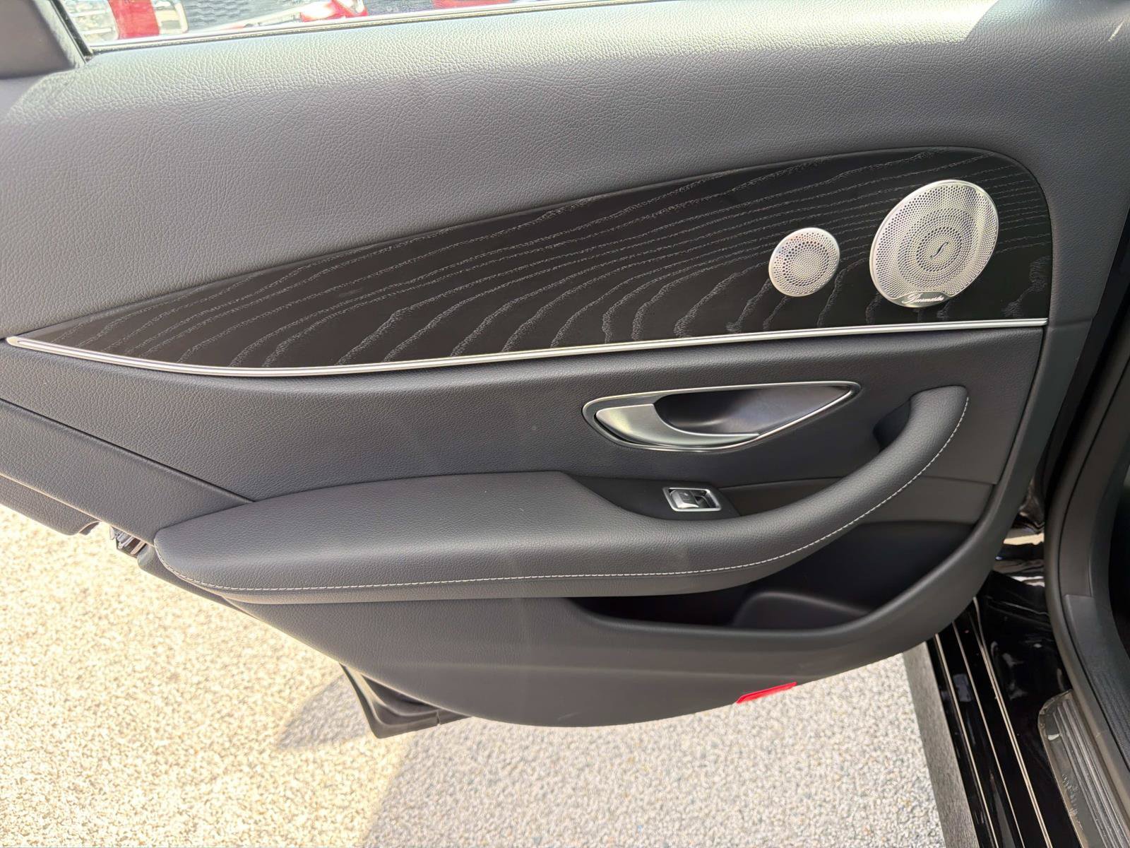 Used 2023 Mercedes-Benz E 350 Sedan image 9
