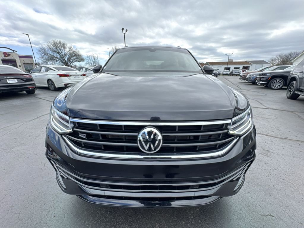 Used 2022 Volkswagen Tiguan SE R-Line AWD/4WD image 27