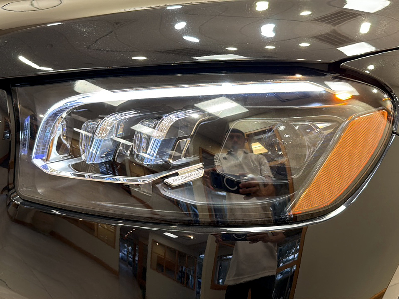 Used 2025 Mercedes-Benz GLS 450 4MATIC image 8