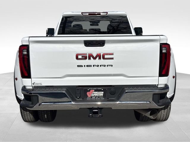 Certified 2025 GMC Sierra 3500 Pro AWD/4WD image 3