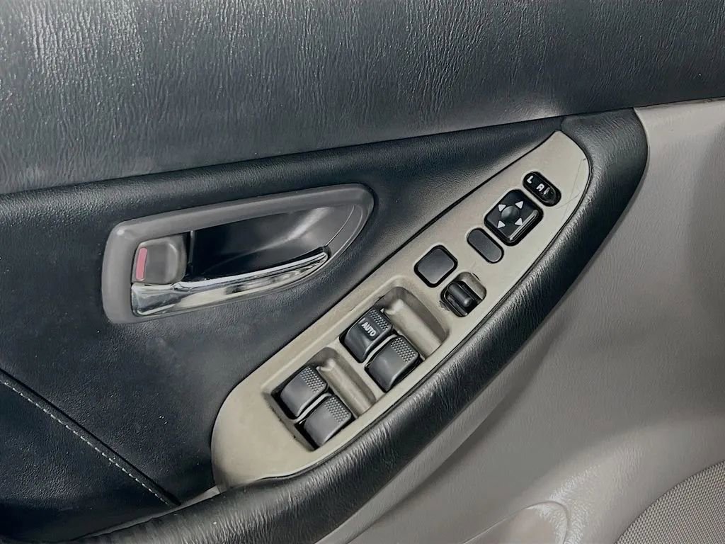 Used 2005 Subaru Baja Sport image 17