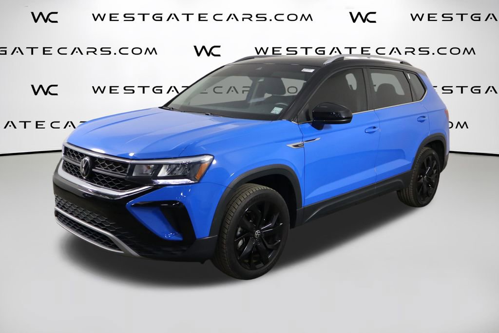 Used 2023 Volkswagen Taos SE w/ Panoramic Sunroof Package image 1
