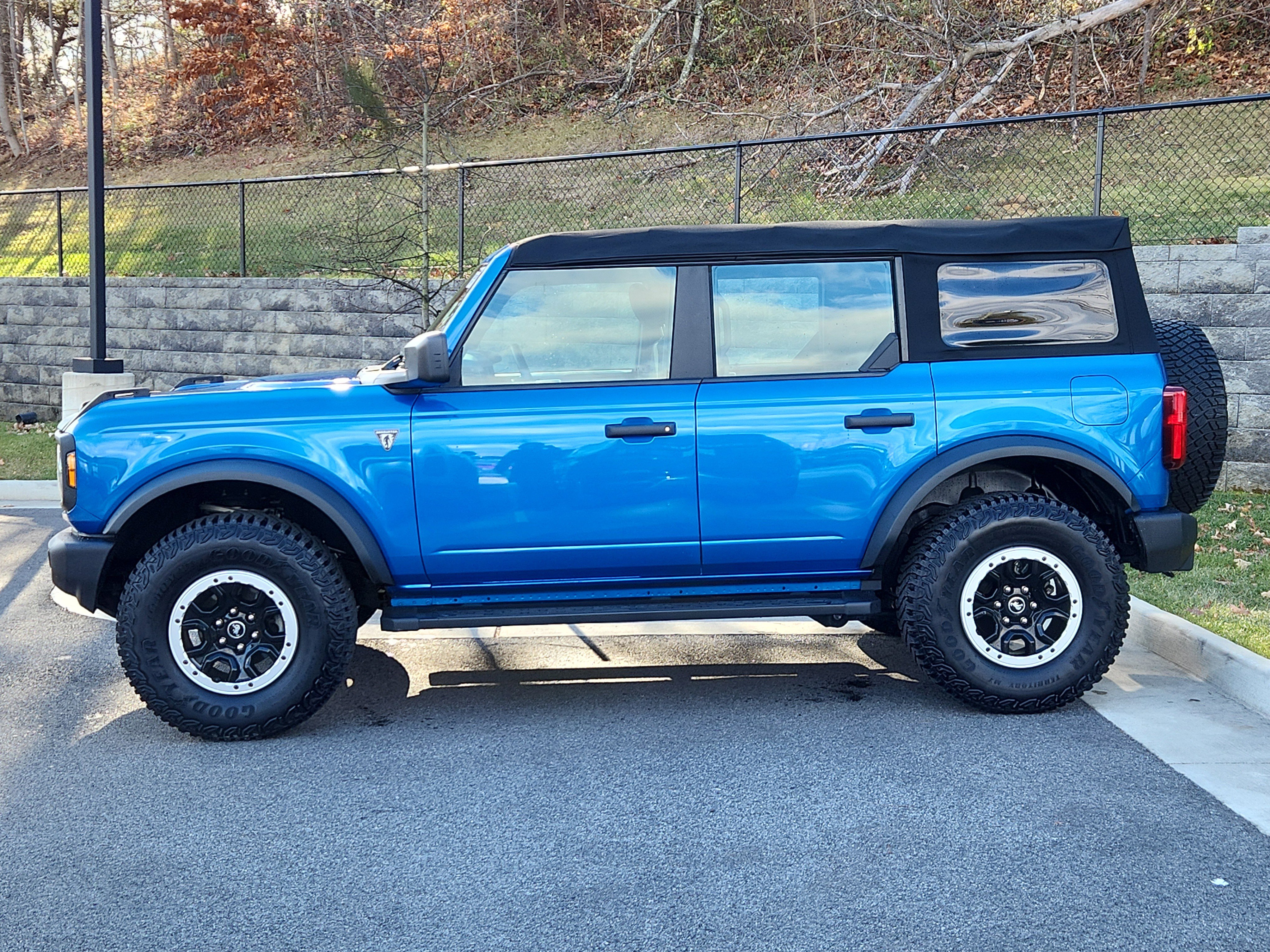 Used 2022 Ford Bronco 4-Door w/ Sasquatch Package image 6