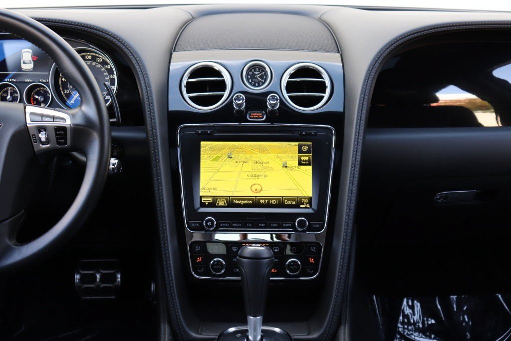 Used 2015 Bentley Flying Spur V8 AWD/4WD image 44
