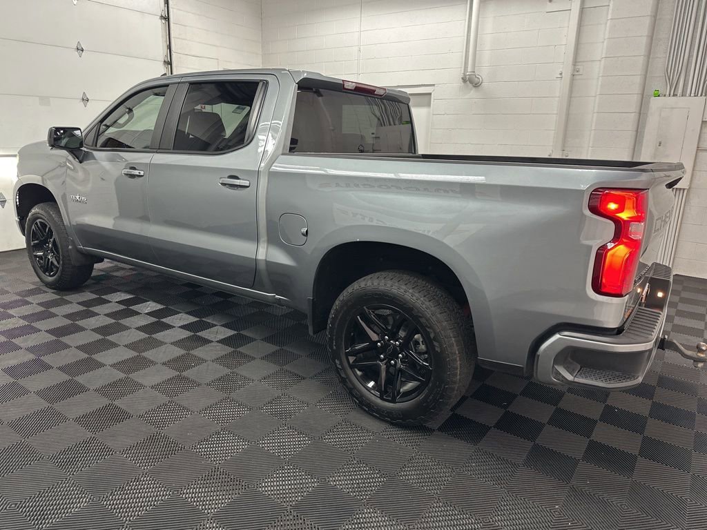 Used 2023 Chevrolet Silverado 1500 RST image 5