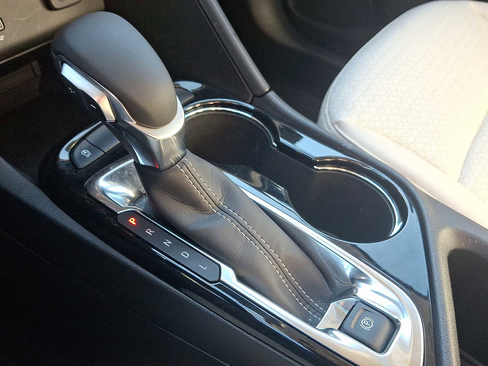 Used 2026 Buick Encore GX Preferred w/ Comfort Package image 16