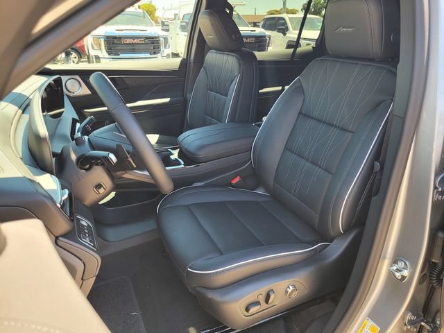 New 2026 Buick Enclave Avenir w/ Super Cruise Package FWD image 16
