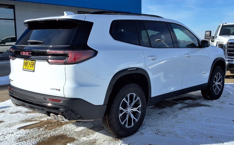 New 2026 GMC Acadia AT4 w/ Luxury Package image 8