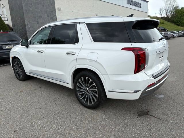 Used 2023 Hyundai Palisade Calligraphy w/ Cargo Package AWD/4WD image 3
