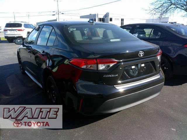 New 2026 Toyota Corolla LE FWD image 4