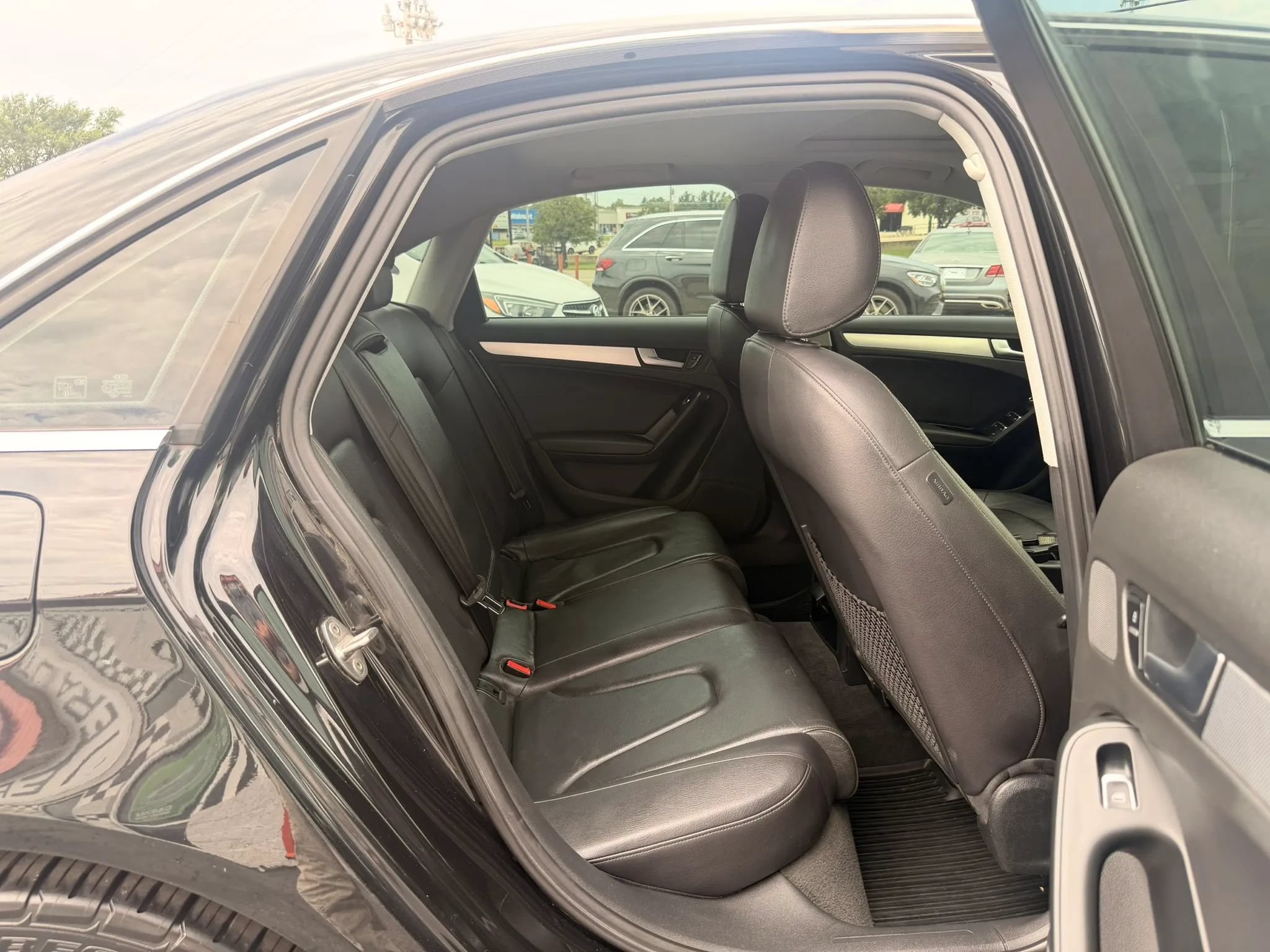 Used 2013 Audi A4 2.0T Premium w/ Convenience Pkg AWD/4WD image 28