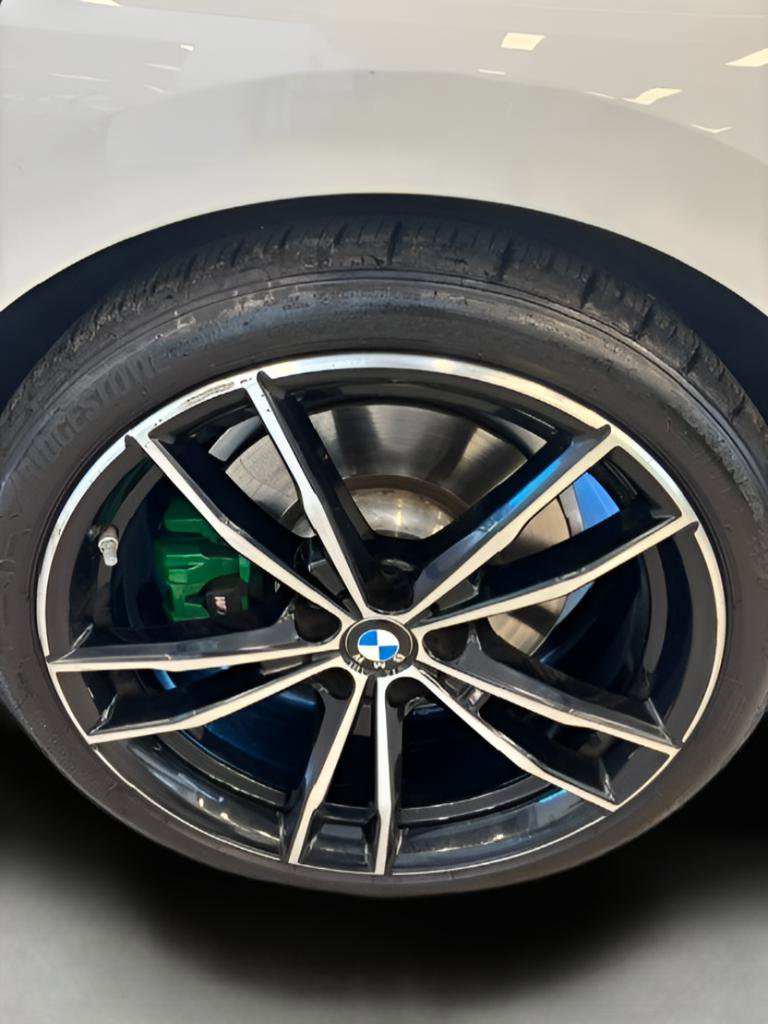 Used 2022 BMW M340i w/ Parking Assistance Package RWD image 4