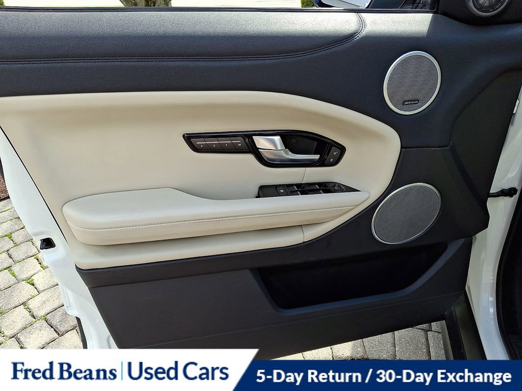 Used 2017 Land Rover Range Rover Evoque HSE Dynamic image 14