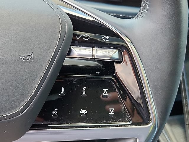 Certified 2025 Cadillac Escalade IQ Luxury 2 w/ LPO, Premium Carpet Package AWD/4WD image 22
