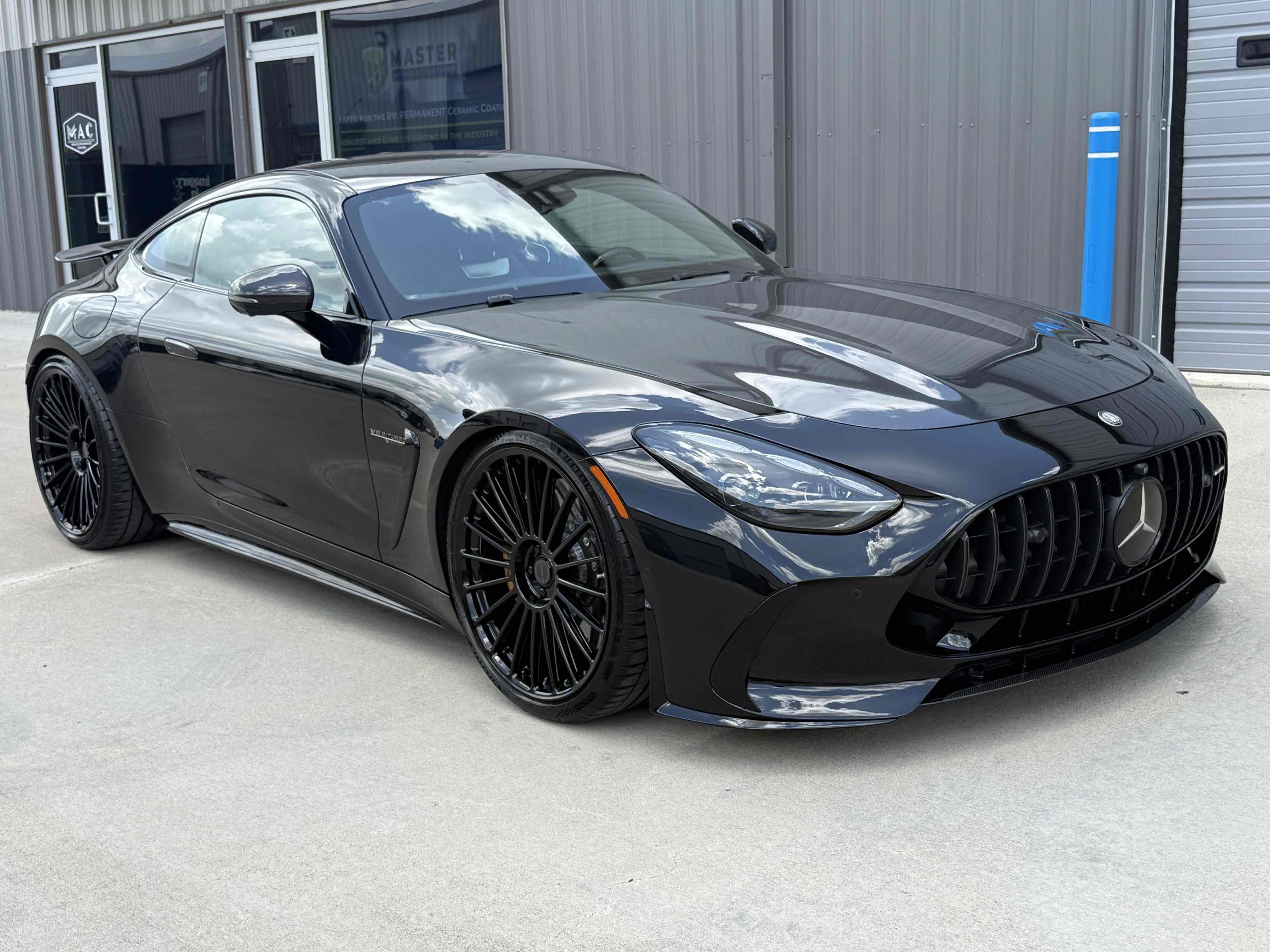Used 2025 Mercedes-Benz AMG GT 63 image 23