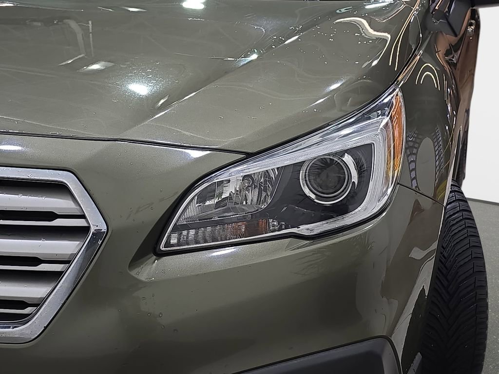 Used 2017 Subaru Outback 2.5i Limited image 32