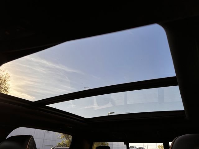 Used 2023 RAM 1500 Limited w/ Body Color Bumper Group image 30