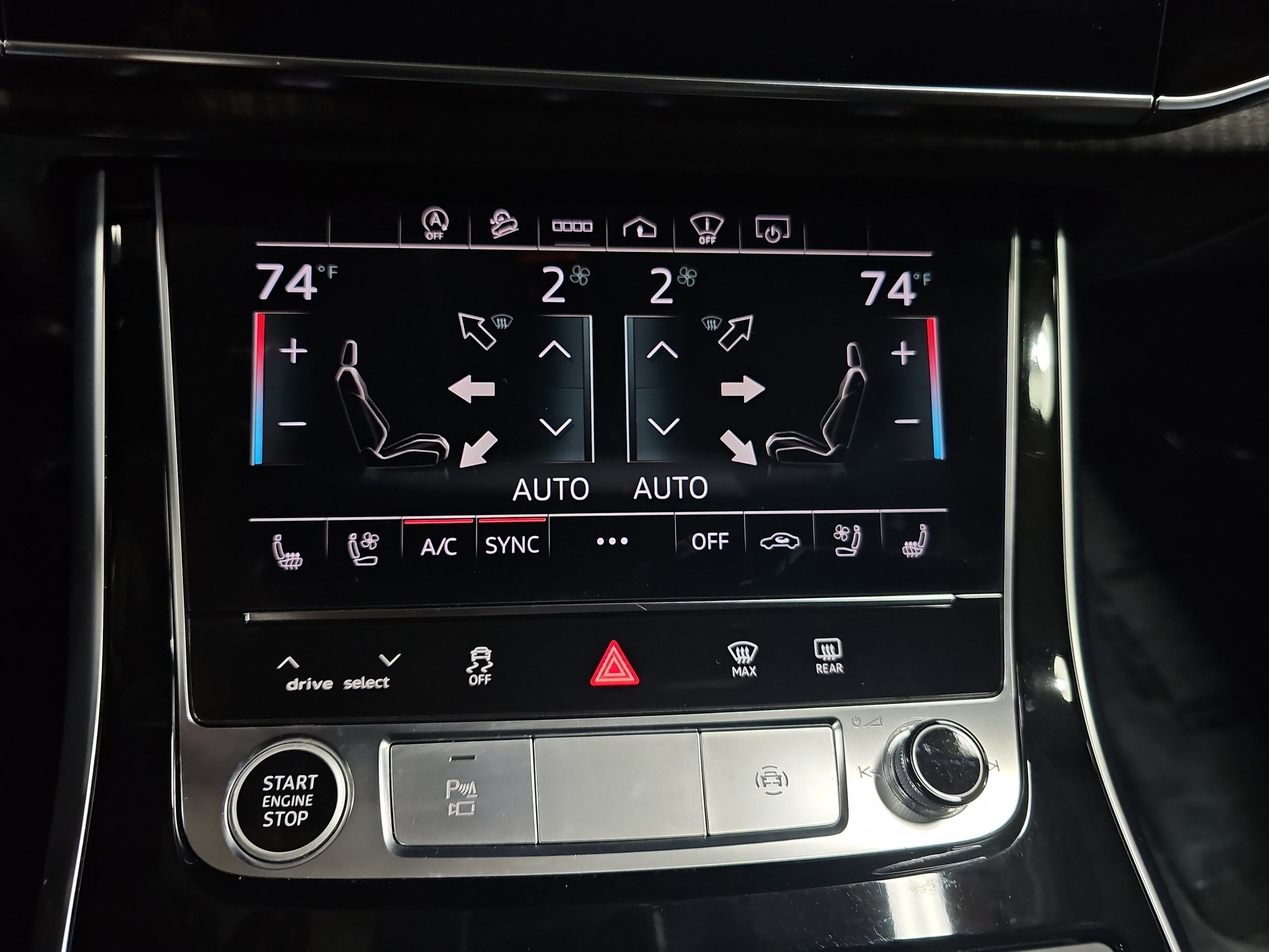 Used 2021 Audi Q8 Prestige image 21