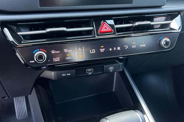 New 2026 Kia Niro LX image 22