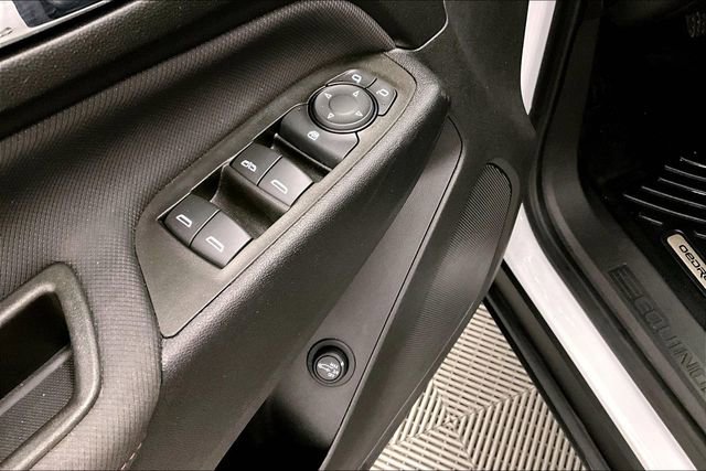 Used 2023 Chevrolet Equinox RS image 34