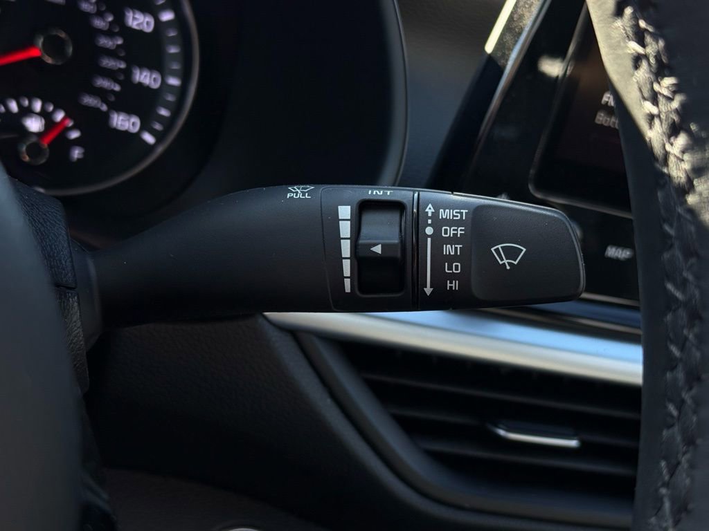 Certified 2023 Kia Forte GT-Line image 31