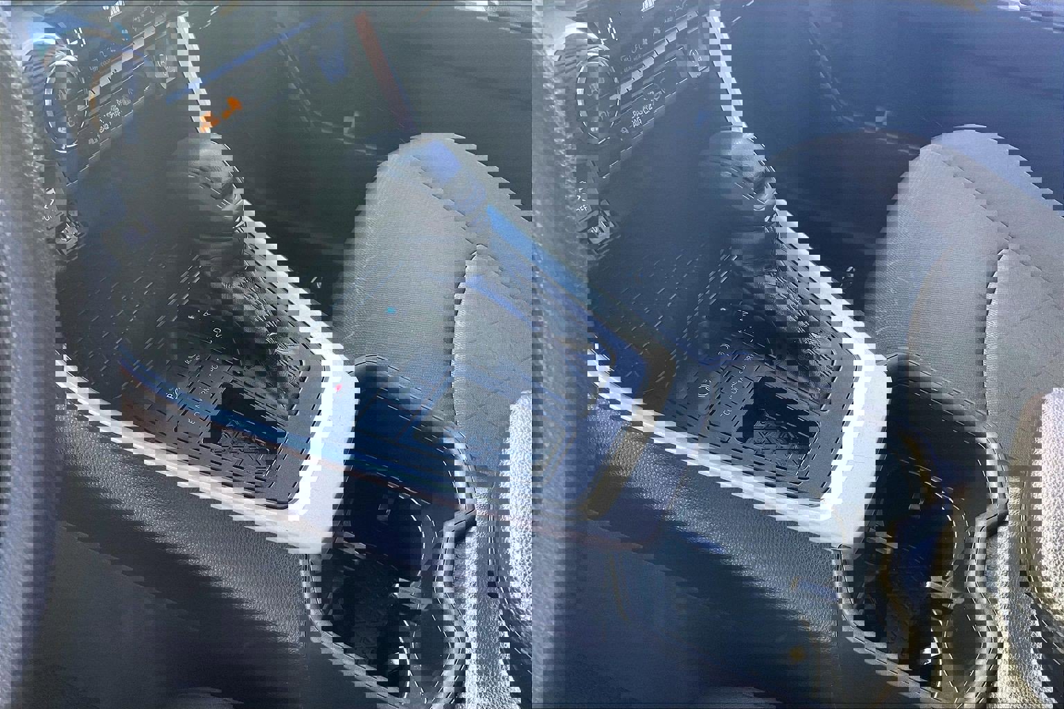 Used 2024 Toyota RAV4 XLE image 22