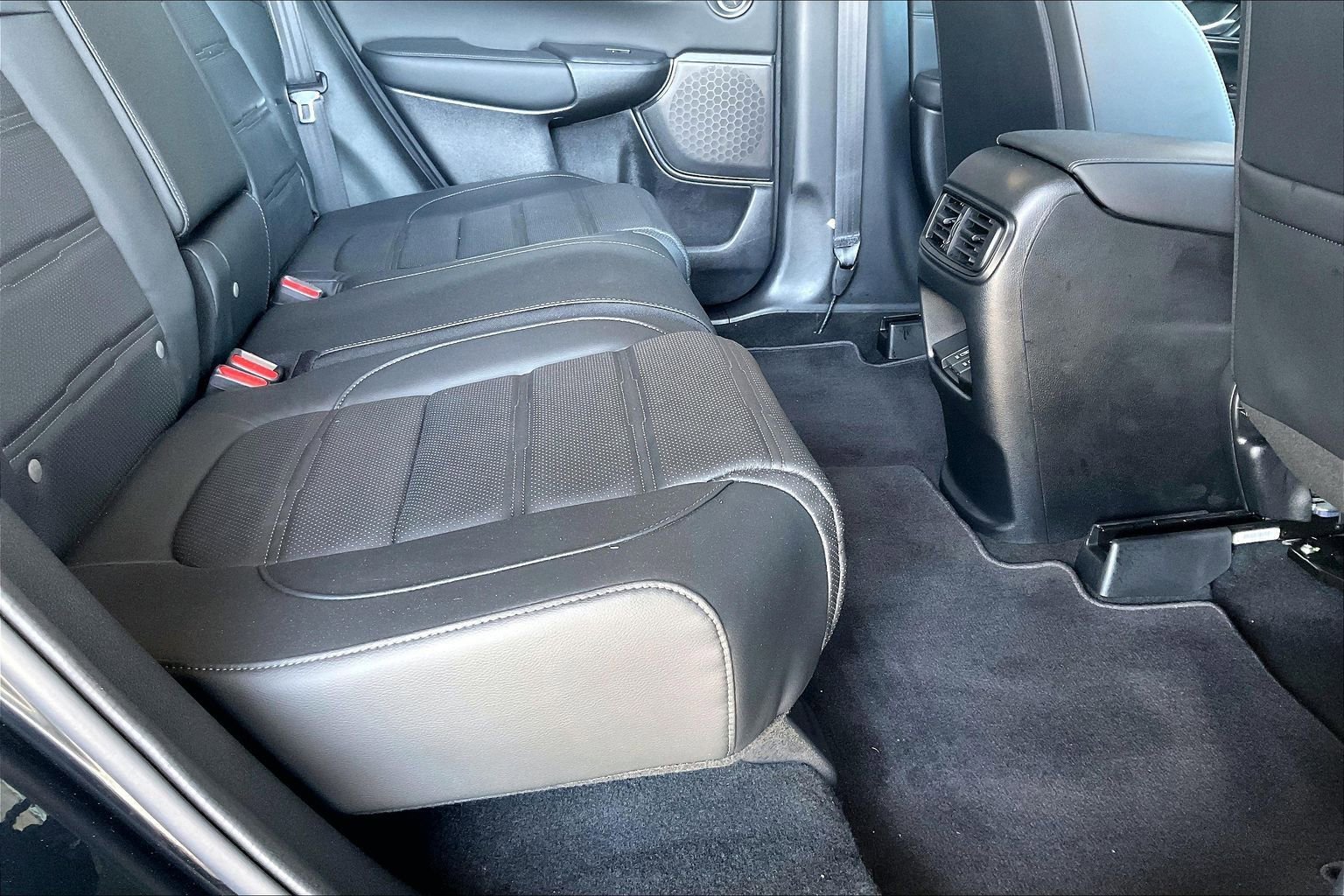 Used 2022 Honda CR-V EX-L image 18