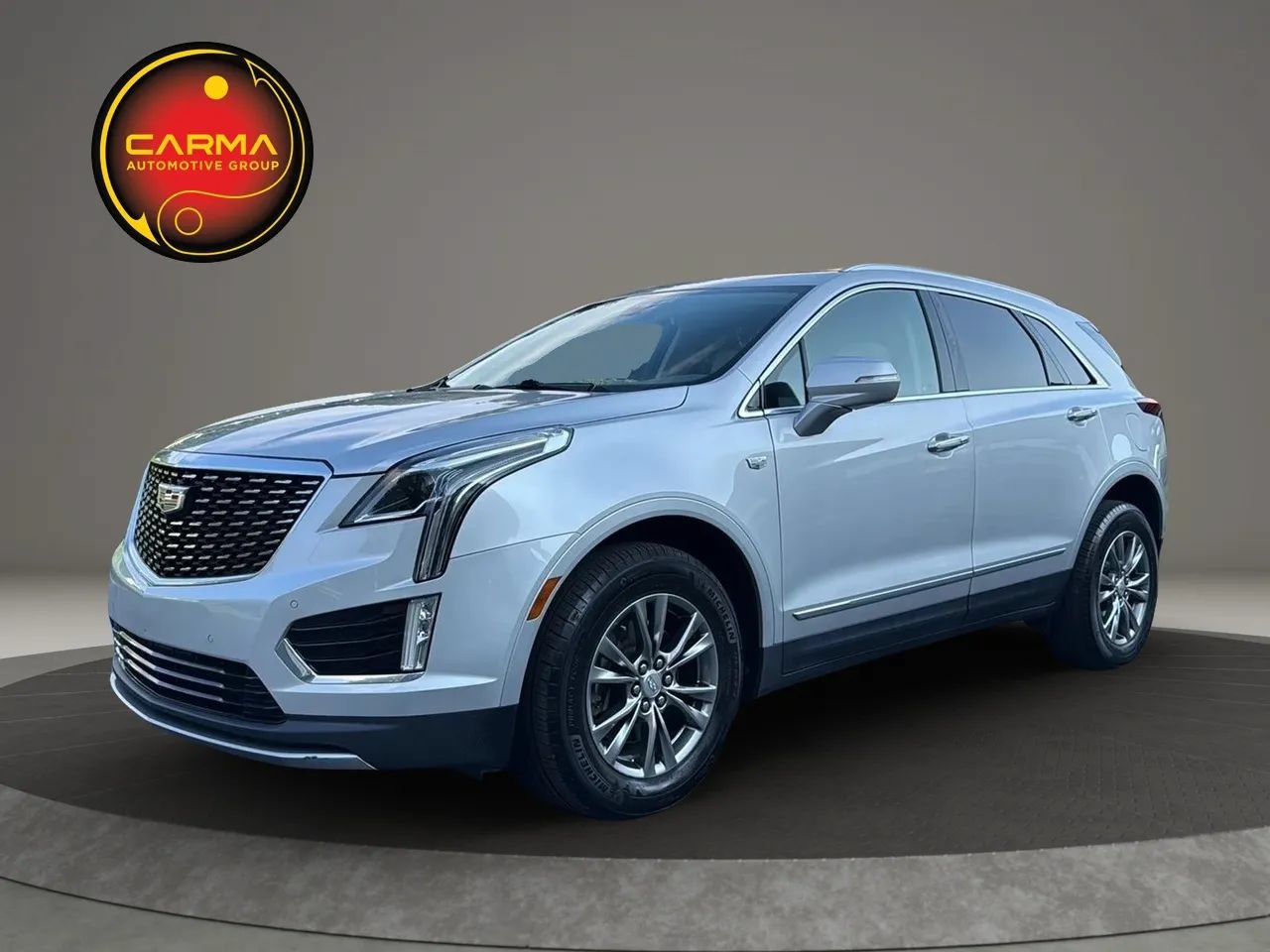 Used 2020 Cadillac XT5 Premium Luxury FWD image 1