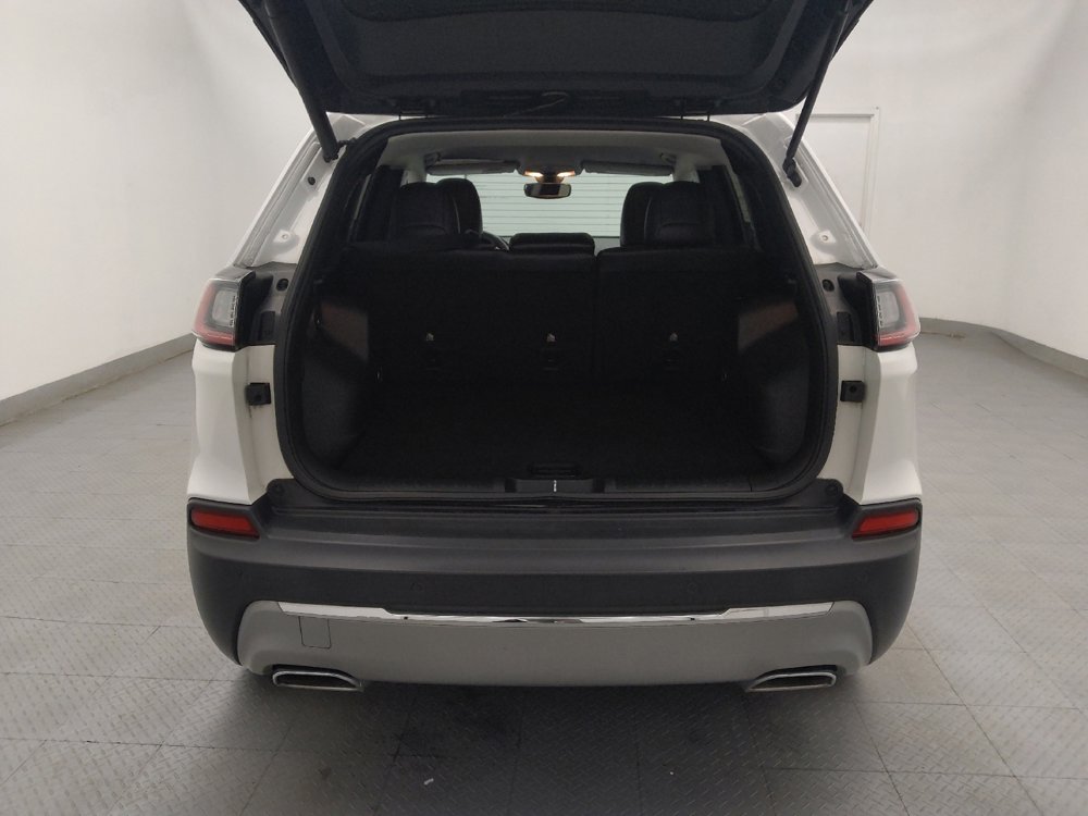 Used 2019 Jeep Cherokee Limited AWD/4WD image 29