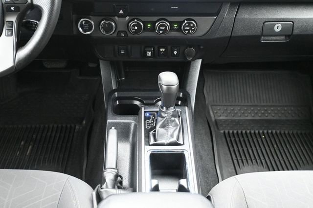 Used 2019 Toyota Tacoma TRD Sport AWD/4WD image 22