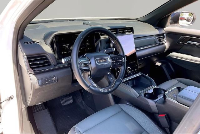 Used 2026 GMC Terrain AT4 w/ Convenience Package III image 12