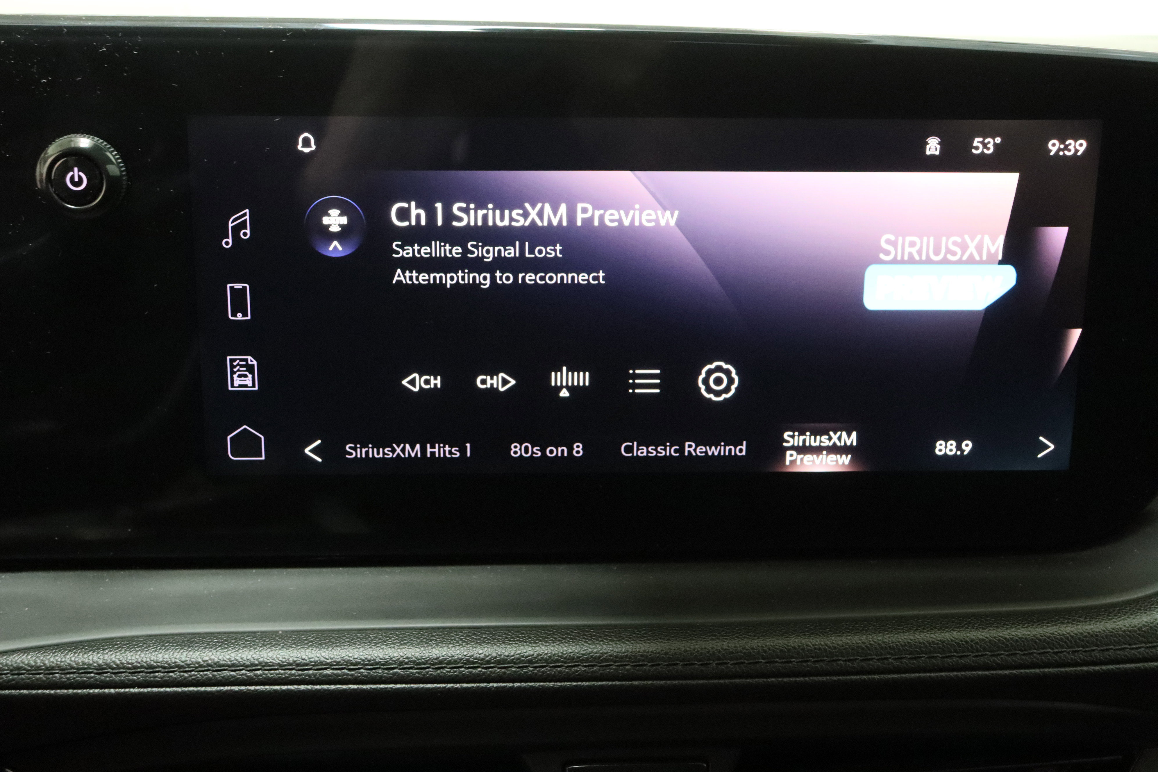 Used 2024 Buick Encore GX Sport Touring image 18