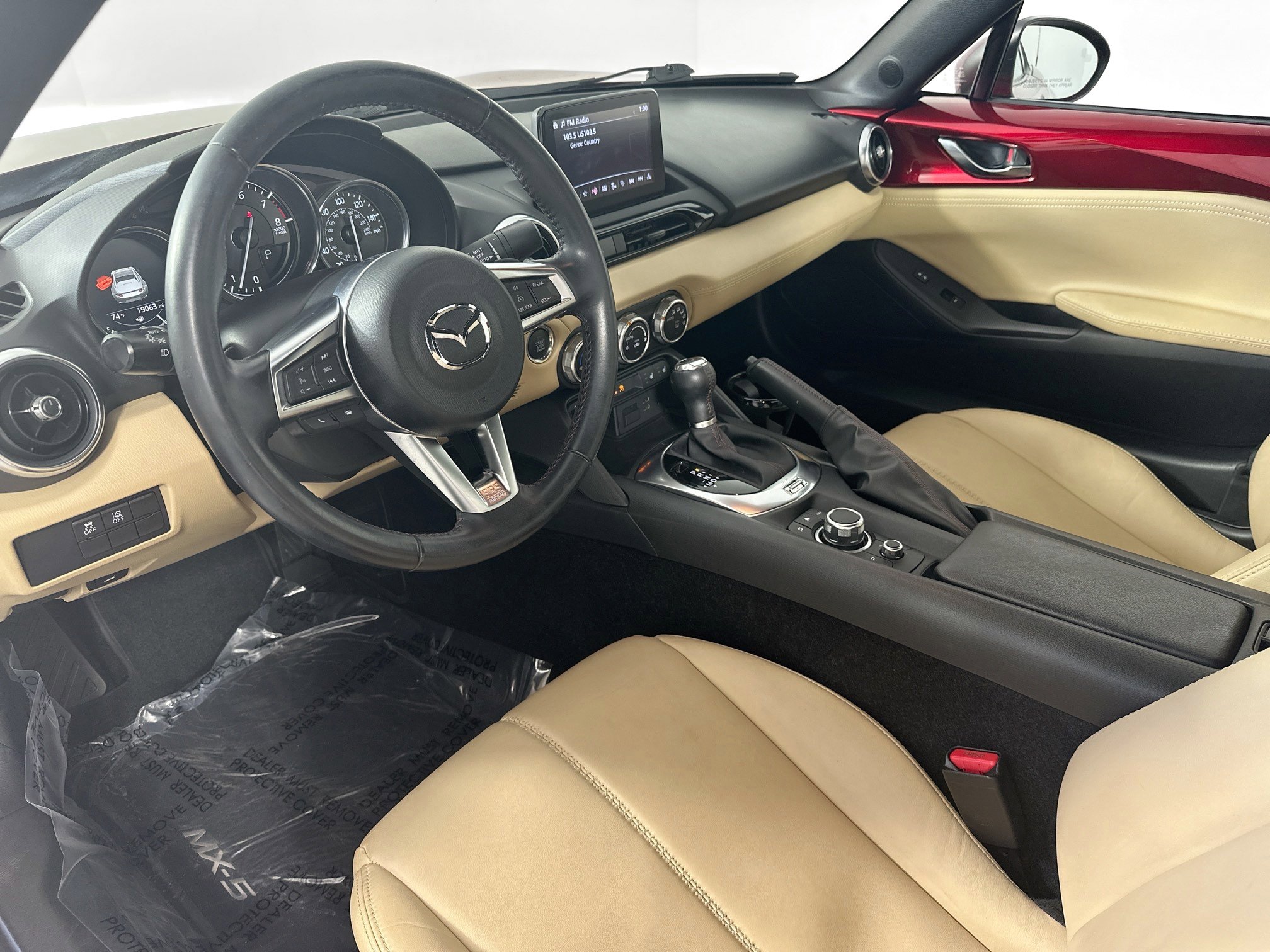 Used 2019 MAZDA MX-5 Miata RF Grand Touring image 9