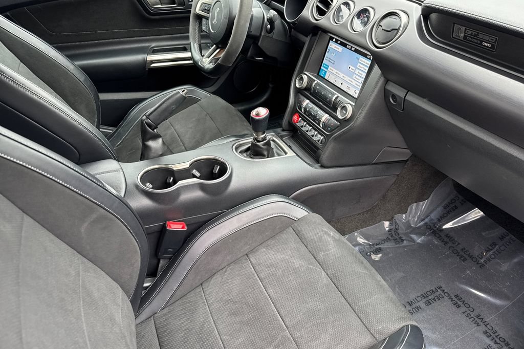 Used 2016 Ford Mustang Shelby GT350 w/ Technology Package RWD image 17