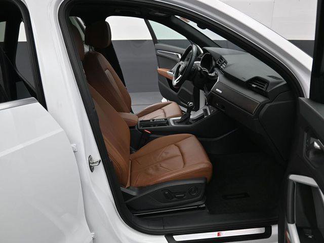 Used 2024 Audi Q3 2.0T Premium Plus AWD/4WD image 32