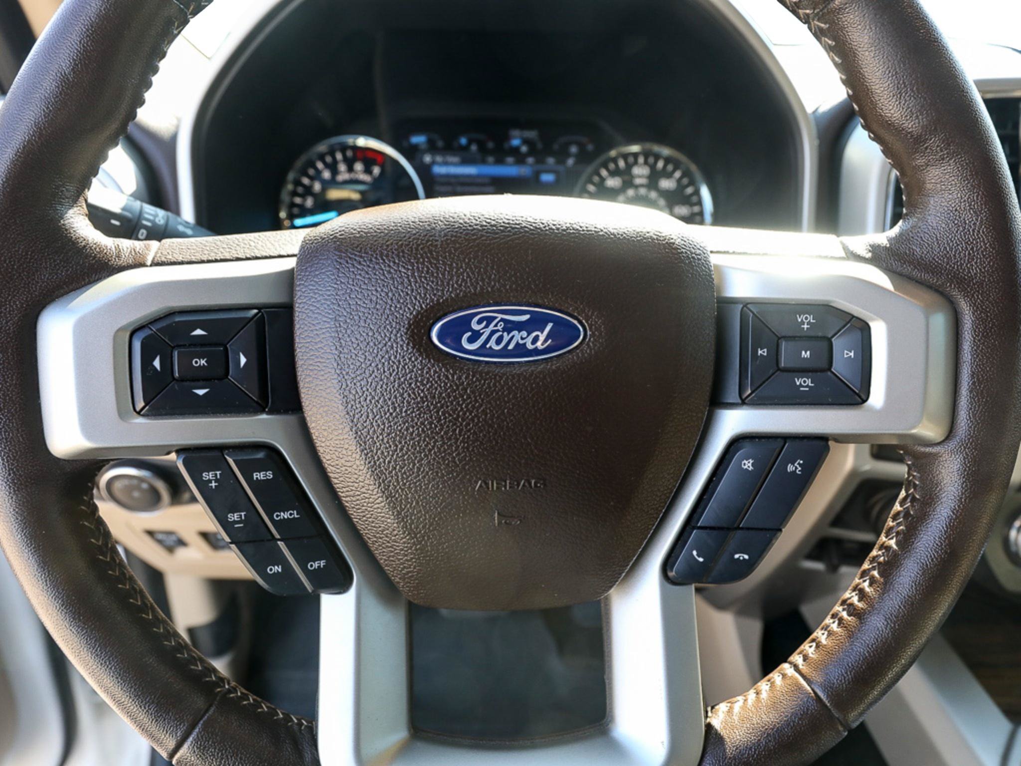Certified 2020 Ford F150 Lariat w/ Equipment Group 502A Luxury AWD/4WD image 15