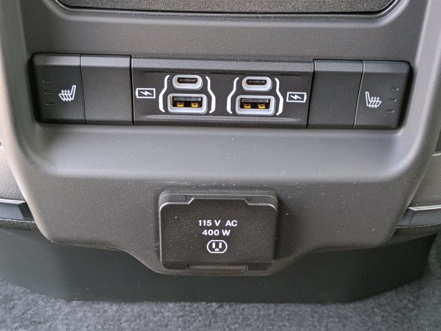 New 2026 RAM 1500 Laramie w/ Night Edition AWD/4WD image 15