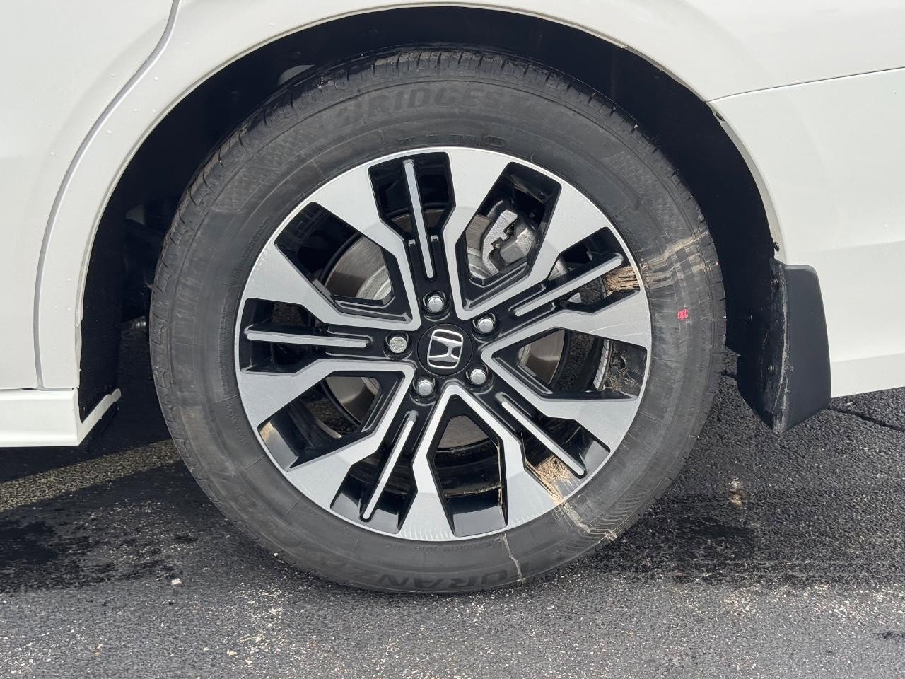 Certified 2026 Honda Odyssey Elite image 7