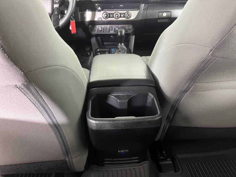 Used 2021 Toyota Tacoma SR w/ SR Convenience Package RWD image 36