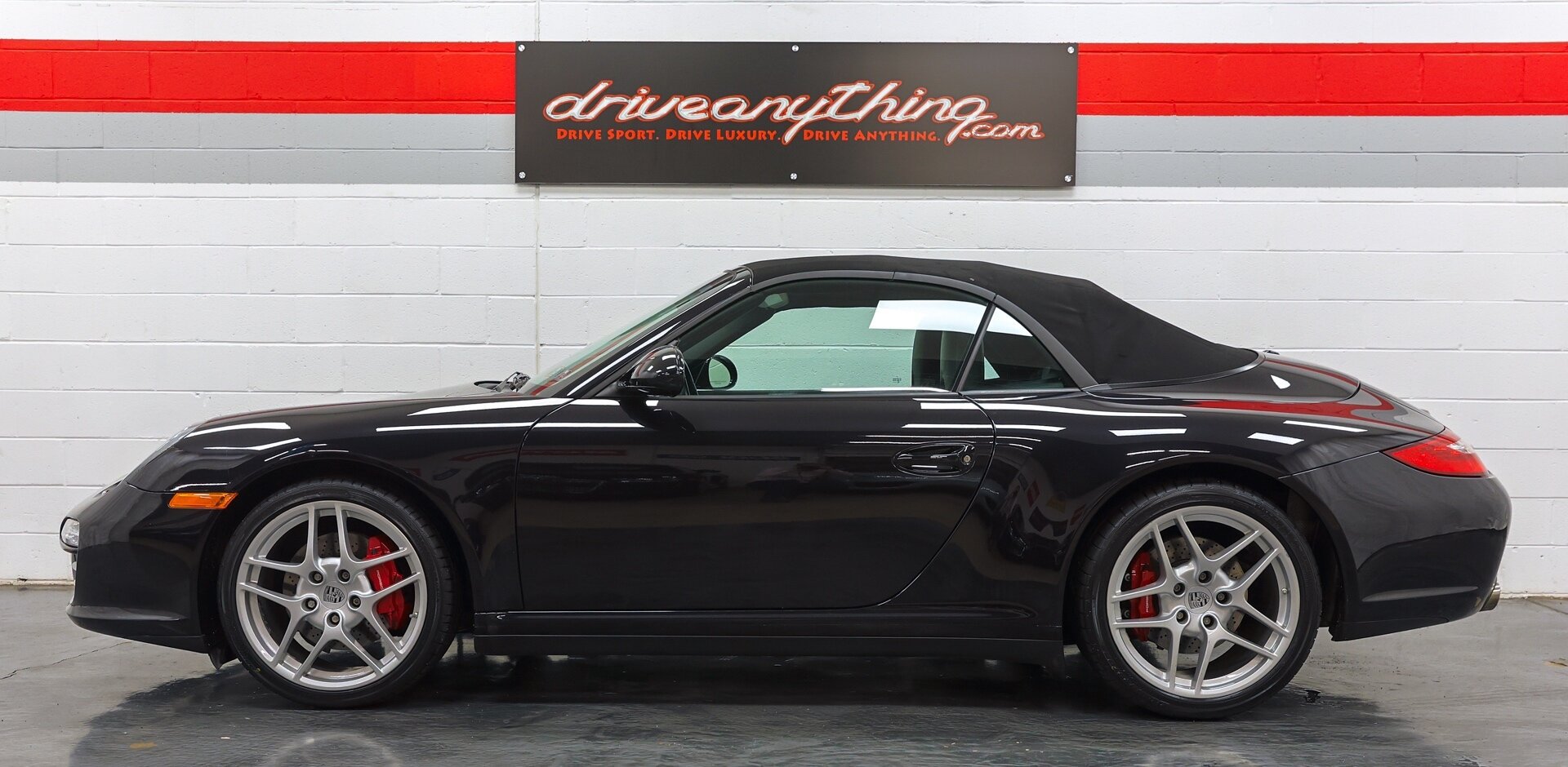 Used 2011 Porsche 911 Carrera 4S AWD/4WD image 38