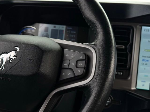 Used 2021 Ford Bronco First Edition AWD/4WD image 10