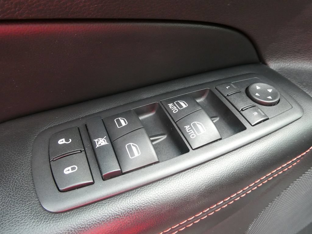 Used 2017 Jeep Grand Cherokee Limited 75th Anniversary AWD/4WD image 23