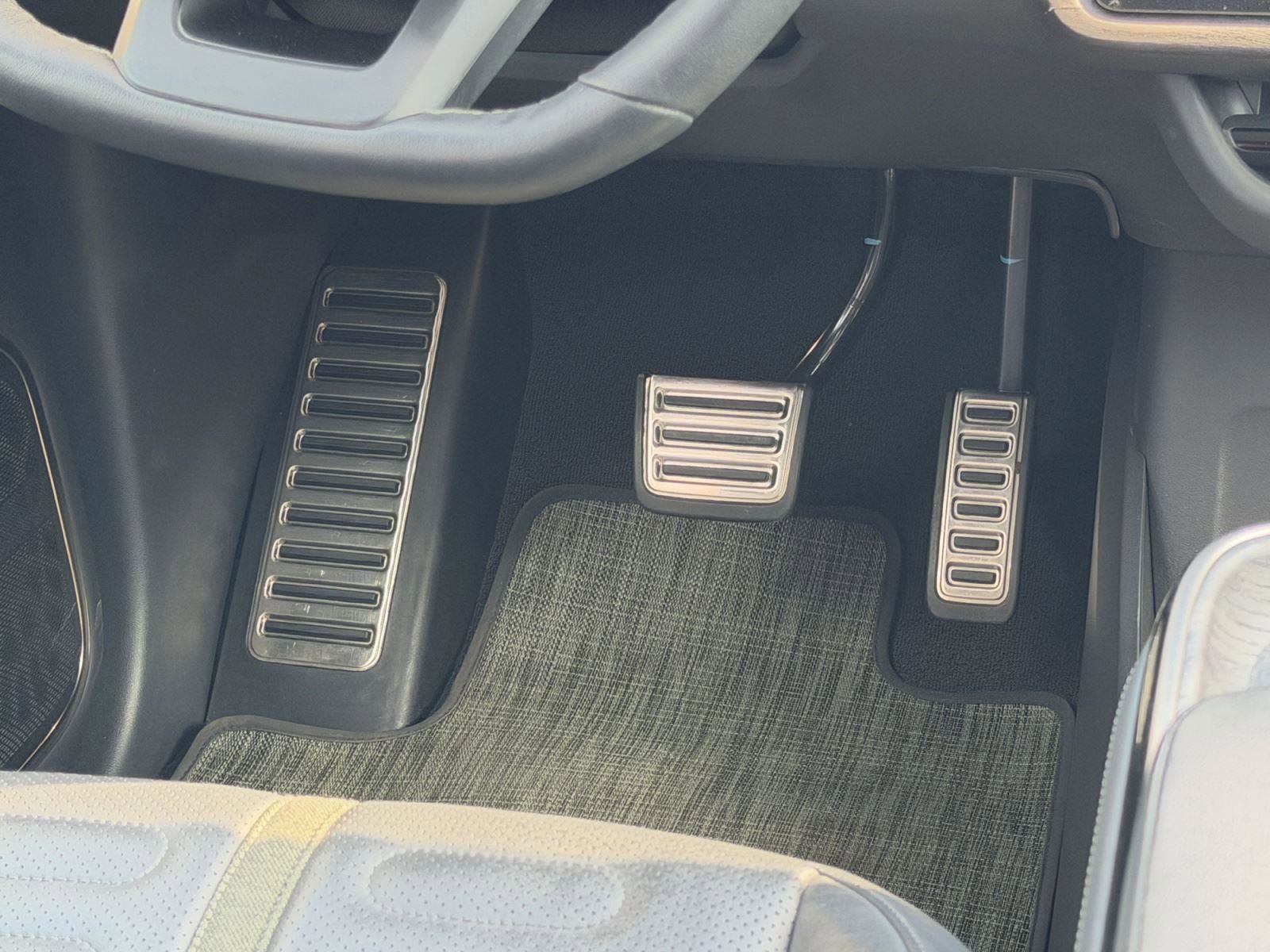 Used 2022 Rivian R1T Adventure image 46