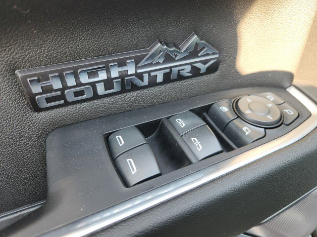 Used 2022 Chevrolet Silverado 1500 High Country w/ High Country Premium Package image 39