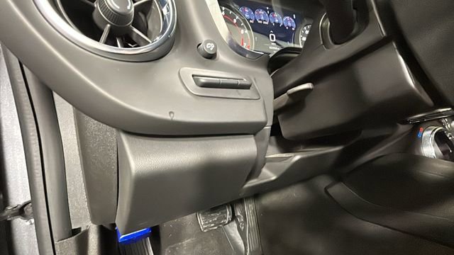 Used 2021 Chevrolet Camaro SS RWD image 29
