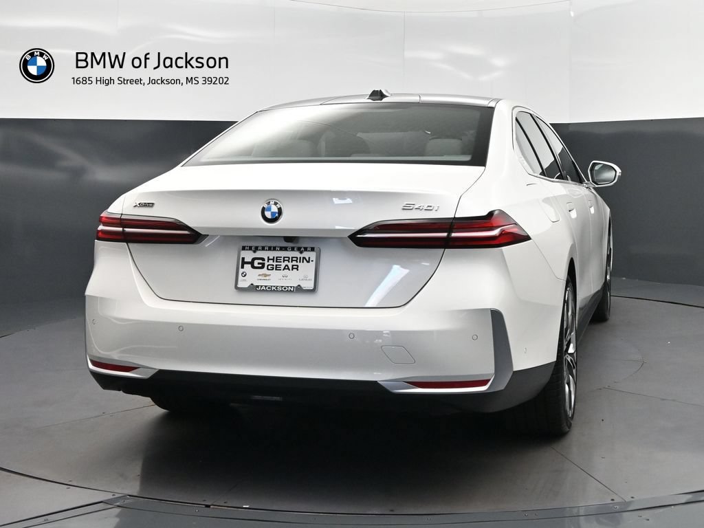 New 2027 BMW 540i xDrive w/ Premium Package AWD/4WD image 7