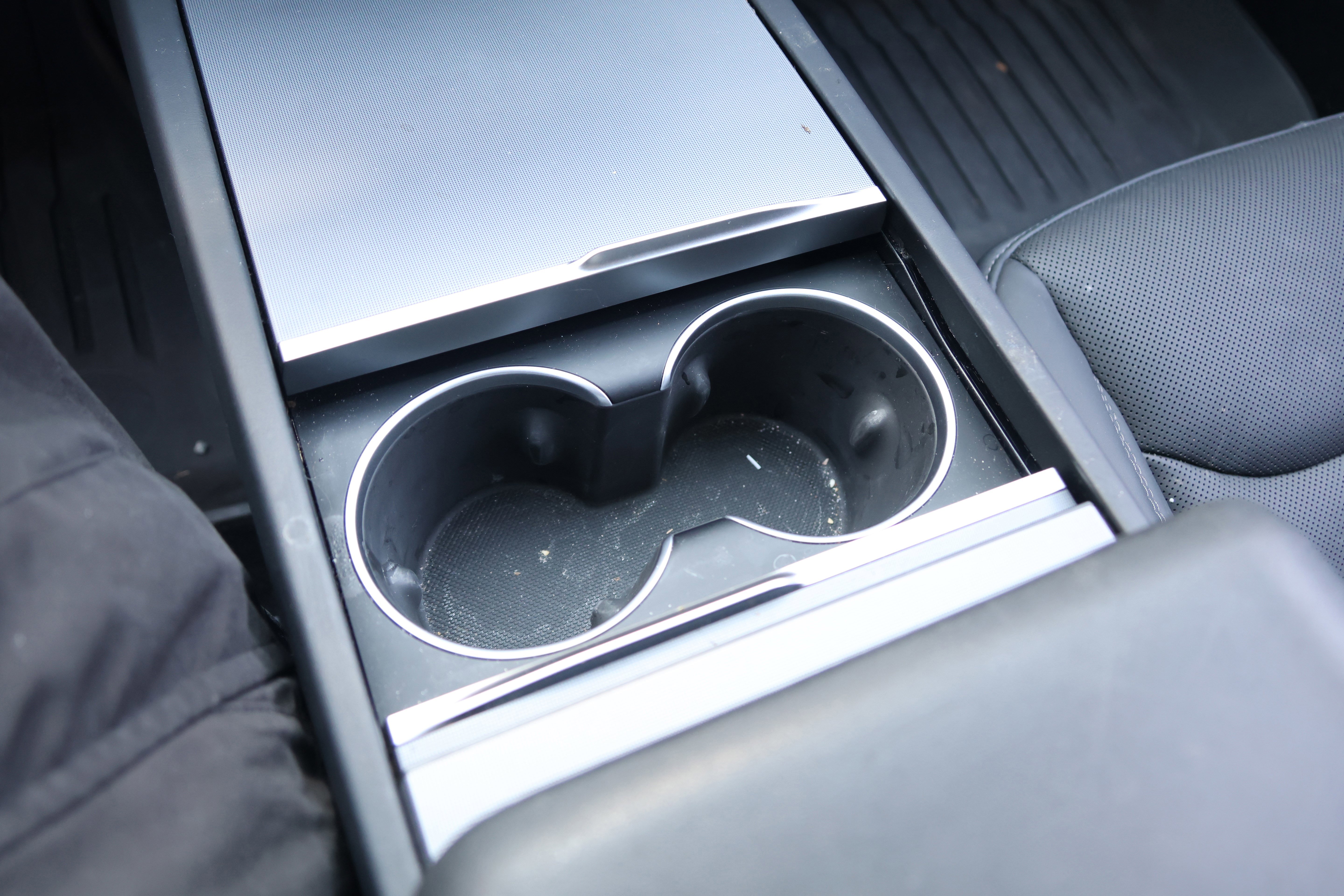 Used 2025 Tesla Model 3 image 23