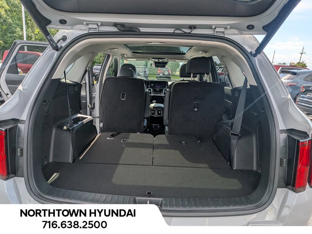 Used 2023 Kia Sorento SX AWD/4WD image 35